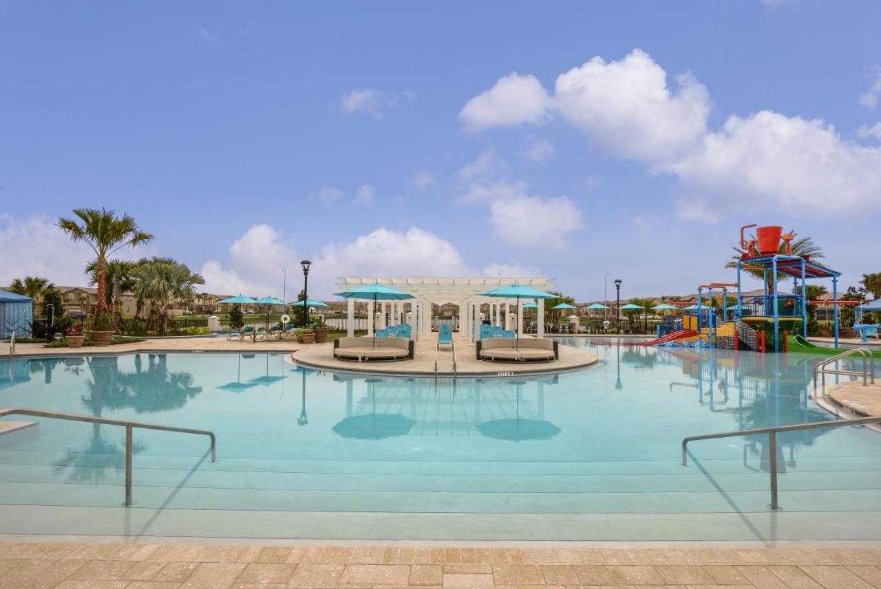 Large Wprivate Pool Game Waterpark Holiday home *