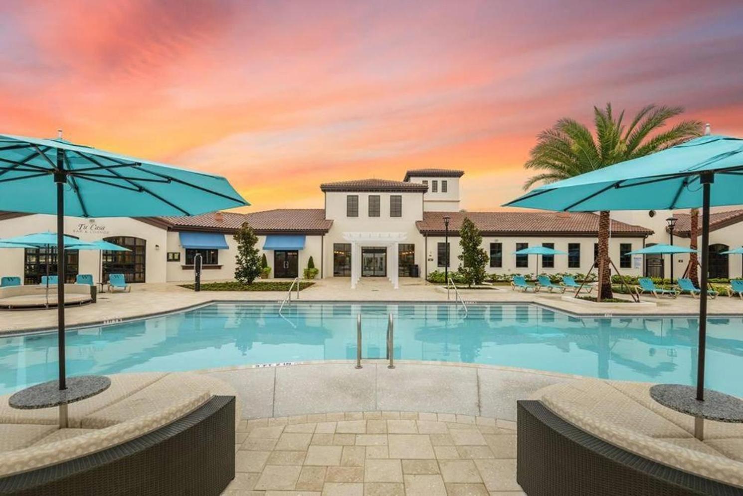 Large Wprivate Pool&game Waterpark Kissimmee