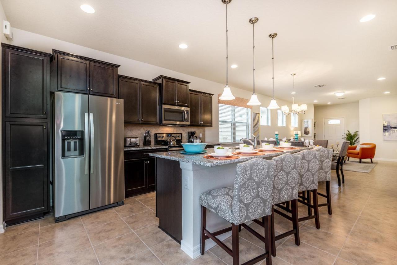 Large Wprivate Pool&game Waterpark *